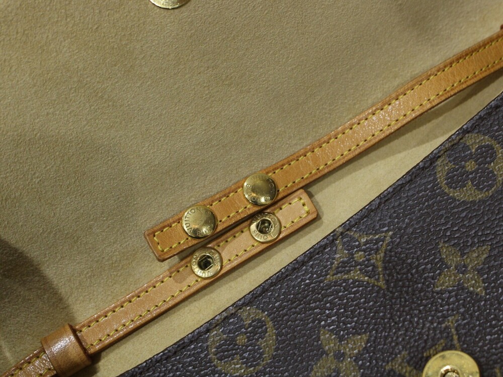 LOUIS VUITTON Pochette Twin Brown Monogram Canvas Shoulder Bag Handbag